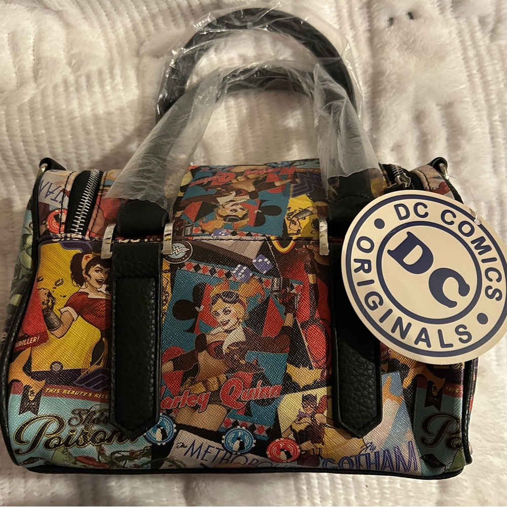 DC Comics Bombshells Multicolor Handbag